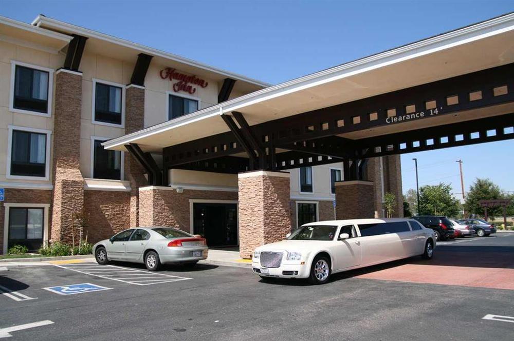Hotel Hampton By Hilton Brentwood Exteriér fotografie
